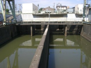 污水池伸縮縫堵漏（污水池伸縮縫防水處理）