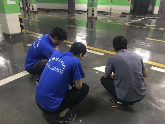 鄭州某小區(qū)地下車庫堵漏施工項目